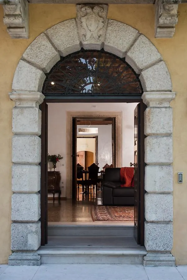 Villa Curti Sovizzo Bed and breakfast